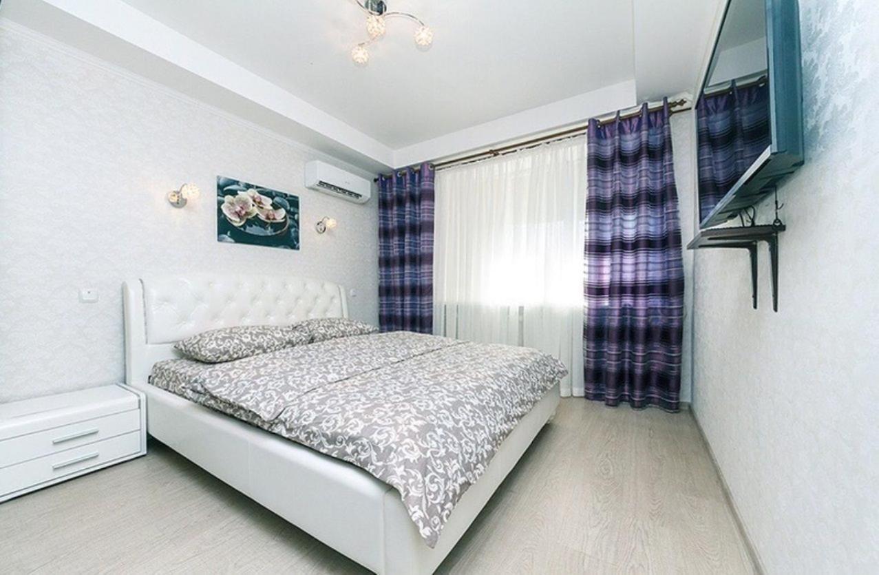 Apartment Baseina Khreschatyk Kiev Extérieur photo